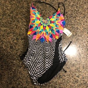 NWT Bar III swimsuit XL feathered daze